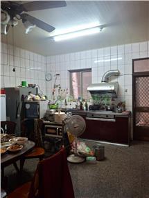 麥寮商業區雙面臨路2棟透天房屋室內格局與周邊環境