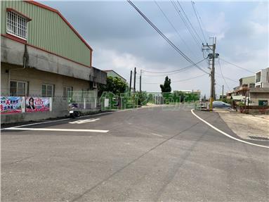 近瓜瓜園故事館82坪四正建地房屋室內格局與周邊環境