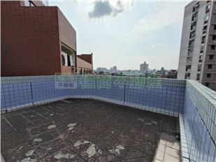 成大。長榮電梯住辦七+八房屋室內格局與周邊環境