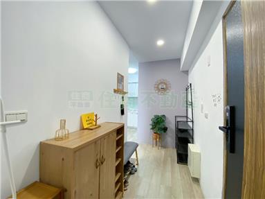 建興學區輕裝潢電梯三房房屋室內格局與周邊環境