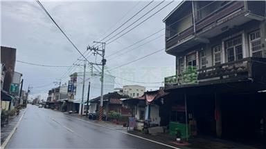 關廟保東路雙間傳家旺來店面房屋室內格局與周邊環境