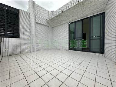 湖子內一期景觀電梯別墅房屋室內格局與周邊環境