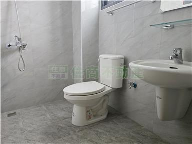 新港板陶窯全新別墅房屋室內格局與周邊環境