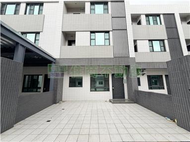 新港全新雙車別墅(B2)房屋室內格局與周邊環境