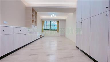 興業西路金店面房屋室內格局與周邊環境