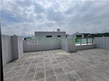 竹崎市區全新電梯別墅A1房屋室內格局與周邊環境