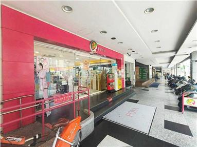 五塊厝捷運站 邊間透天房屋室內格局與周邊環境
