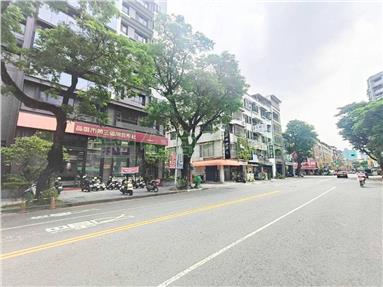 五塊厝捷運站 邊間透天房屋室內格局與周邊環境