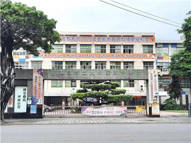 五塊厝捷運站 邊間透天房屋室內格局與周邊環境