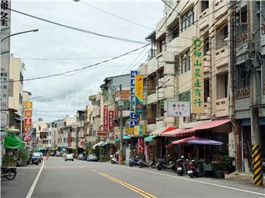梅山第一市場透店房屋室內格局與周邊環境