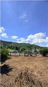 華山國小旁大面寬丙建地房屋室內格局與周邊環境