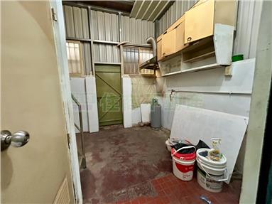 楠梓右昌低總價1+2樓店住房屋室內格局與周邊環境