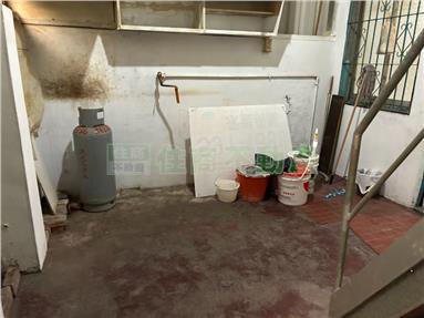 楠梓右昌低總價1+2樓店住房屋室內格局與周邊環境