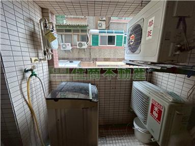 上河院樓中樓超值3房電寓房屋室內格局與周邊環境