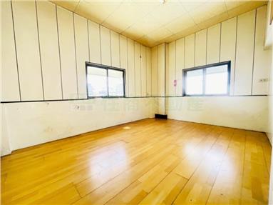 安南邊間三角窗賺錢店面透天房屋室內格局與周邊環境