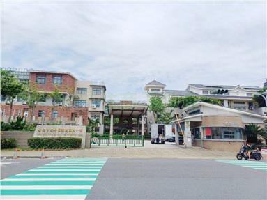 億載國小1+2店住出價談房屋室內格局與周邊環境