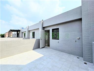 龍潭國小邊全新未住傳統車墅房屋室內格局與周邊環境
