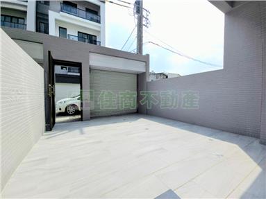 龍潭國小邊全新未住傳統車墅房屋室內格局與周邊環境