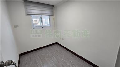 永康國小精裝4房(夾層)樓中樓房屋室內格局與周邊環境