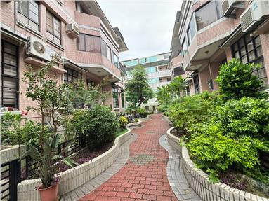 湖美圈靜謐花園美車墅房屋室內格局與周邊環境