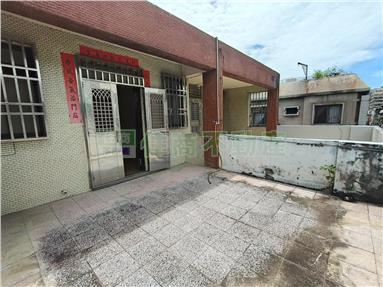 《文化中心商圈》透天店面房屋室內格局與周邊環境