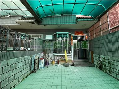嘉義公園旁車庫別墅-A2950房屋室內格局與周邊環境