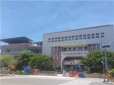 新園鄉近台17線臨8米路建地C房屋室內格局與周邊環境