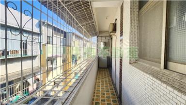 楠梓加工區簡約明亮健身公寓房屋室內格局與周邊環境