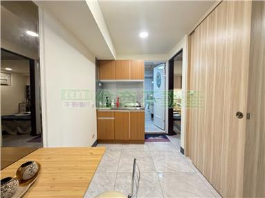 巨蛋商圈高機能極致2+1房房屋室內格局與周邊環境