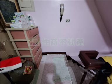 大寮捷運站大樓1+2+3店住房屋室內格局與周邊環境