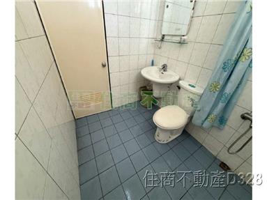 崇明國小三面採光兩房公寓房屋室內格局與周邊環境