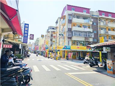 平實夢時代孝親房店住透天房屋室內格局與周邊環境