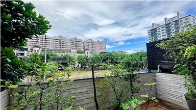 安平面公園百坪電梯豪邸房屋室內格局與周邊環境