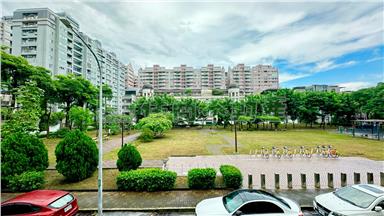 安平面公園百坪電梯豪邸房屋室內格局與周邊環境