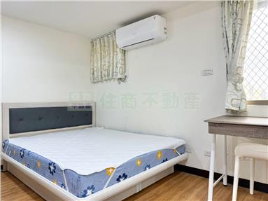 東區崇學國小一房一廳套房房屋室內格局與周邊環境