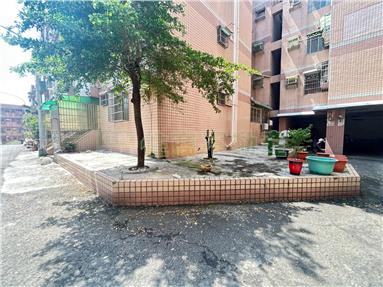 餐旅學明國宅邊間公寓一樓房屋室內格局與周邊環境
