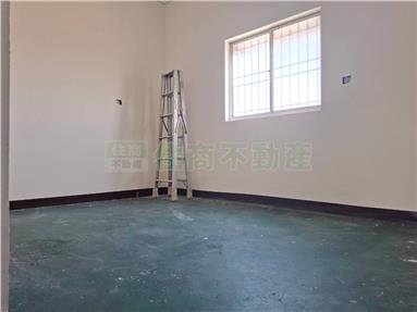 南科新市大社傳統車庫透天房屋室內格局與周邊環境