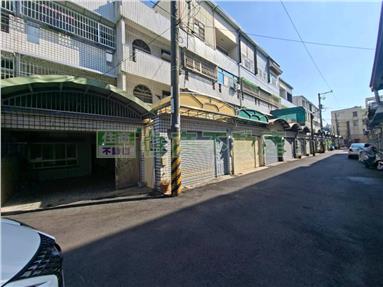 南科新市大社傳統車庫透天房屋室內格局與周邊環境