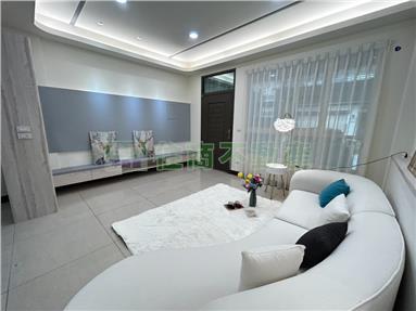 嘉大校區旁輕屋齡別墅房屋室內格局與周邊環境