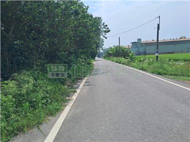 嘉義航站旁農地附合法資材室房屋室內格局與周邊環境