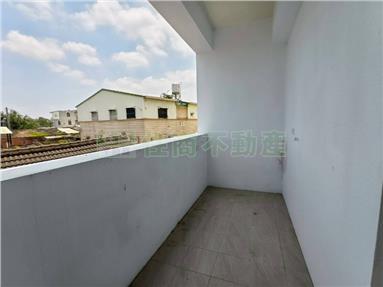 台南後壁白沙屯全新車庫別墅E房屋室內格局與周邊環境