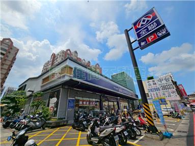 鳳山國中捷運景觀3房房屋室內格局與周邊環境