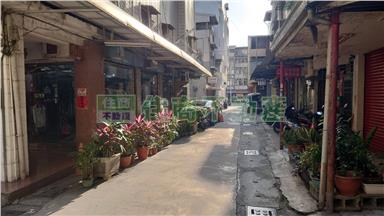 三多三和市場內透店房屋室內格局與周邊環境