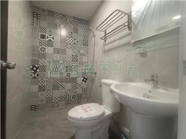中庄國小翻新透店房屋室內格局與周邊環境