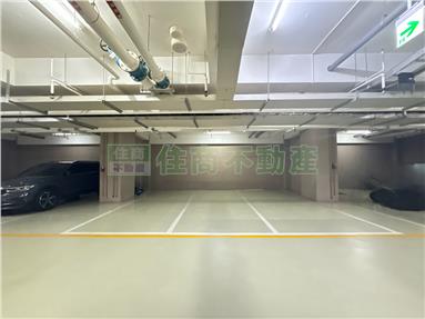 文化一品次頂樓雙平車房屋室內格局與周邊環境