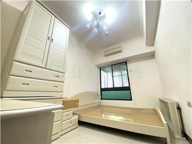 美術館首排面樹海3+1房大平車房屋室內格局與周邊環境