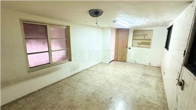 高醫吉林商圈絕版大地坪面寬透天房屋室內格局與周邊環境
