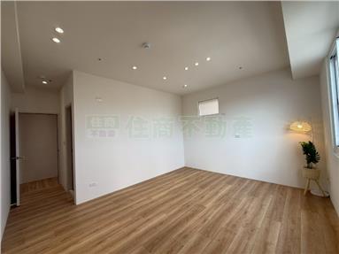 高鐵商圈景觀精美大四房房屋室內格局與周邊環境