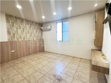 大港國小店面住家房屋室內格局與周邊環境