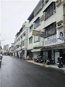 東區核心商圈富農街店住房屋室內格局與周邊環境